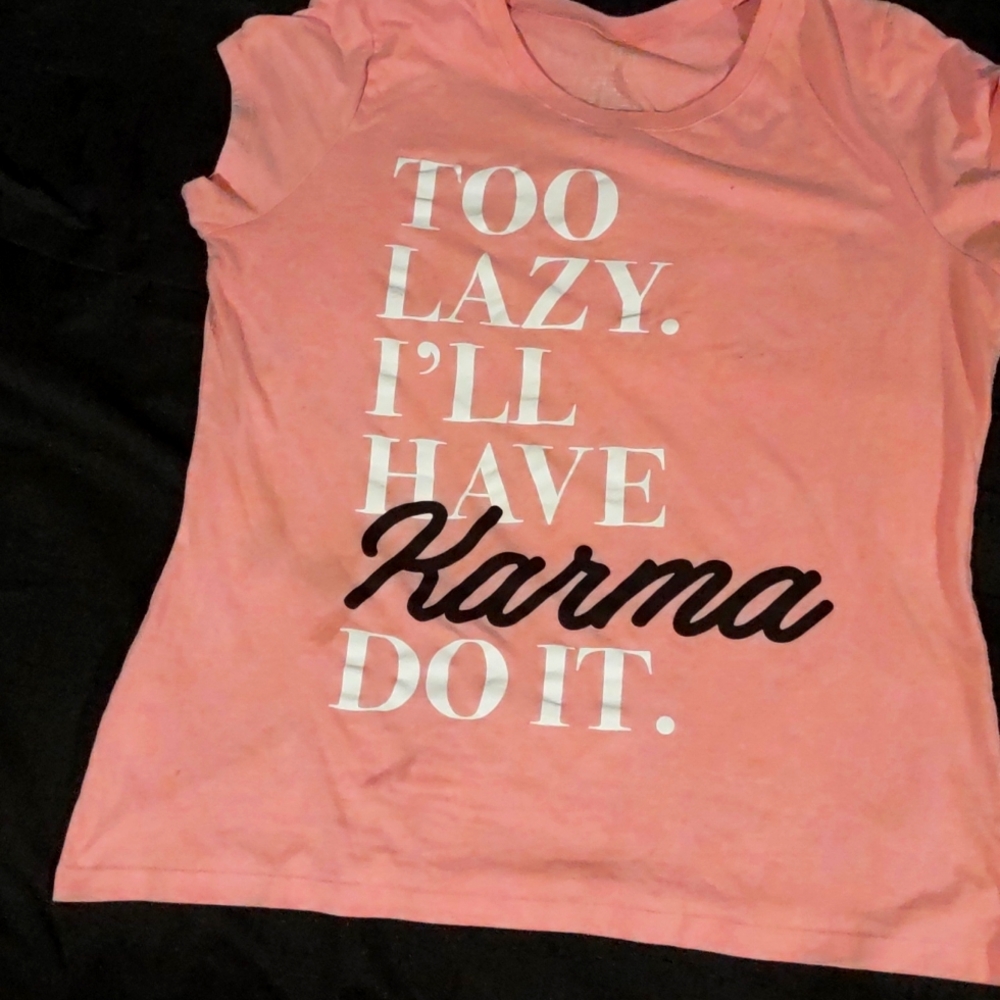 Pink tee